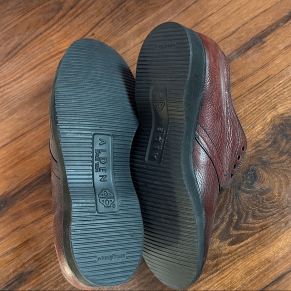 Alden Rich Brown Leather Oxfords - Picture 3 of 3